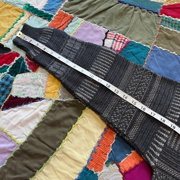 Vintage Grey on Dark Grey Sideways Cable Knitted Sweaters L - Picture 5 of 5